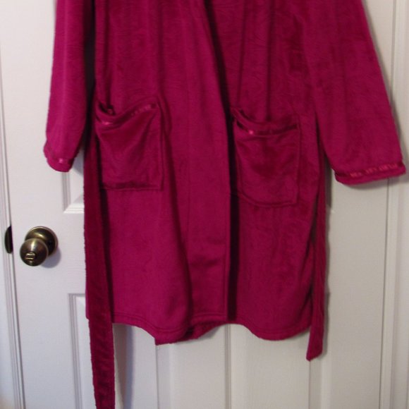 SOLD - Picture 2 of 4